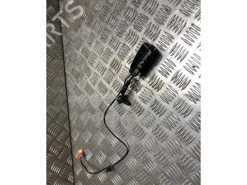 Seat buckle OPEL MERIVA B MPV (S10) 1.4 (75) | BP27558102I32 