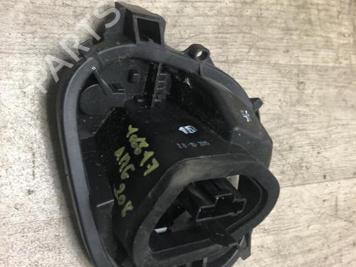 Used Licence plate light PEUGEOT 208 I (CA_, CC_) 1.2 VTI 82 (82 hp) 20618906