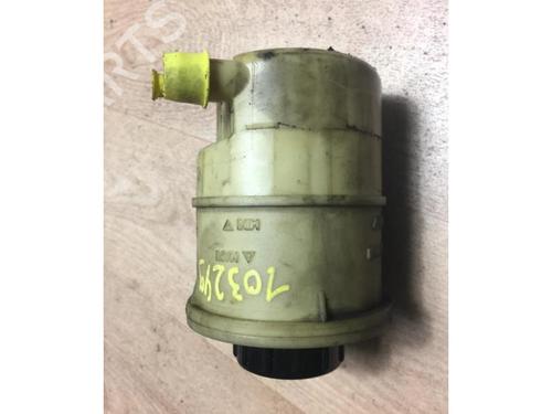 Power steering reservoir RENAULT MEGANE I Coach (DA0/1_) 1.6 16V (DA0B, DA04, DA11) | BP13137341M117 