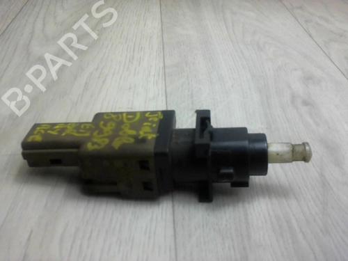 Used Switch FIAT DOBLO MPV (119_, 223_) 1.9 JTD (105 hp) 27464810