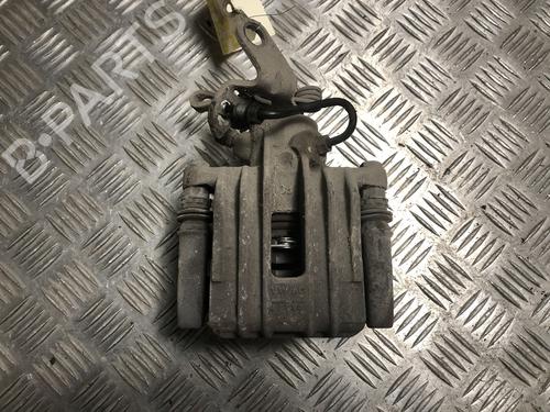 Used Right rear brake caliper Right rear brake caliper VW GOLF VI (5K1) 1.6 TDI (105 hp) 34508465 34508465
