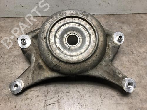 Used Left front suspension arm AUDI A4 B8 Avant (8K5) 2.0 TDI (143 hp) 23036109