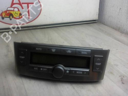 Climate control TOYOTA AVENSIS (_T25_) 2.0 D-4D (ADT250_, ADT250R) | BP22925597I5