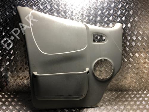 Verkleidung vorne links für RENAULT TRAFIC II Van (FL) 2.0 dCi 115 (FL01, FL0U, FL00, FL0H, FL0M) (114 hp) 32001783