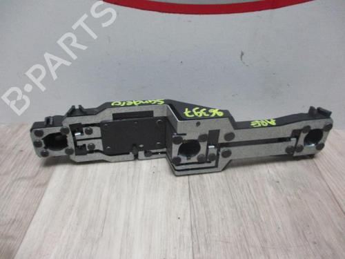 Used Licence plate light DACIA SANDERO 1.4 MPI LPG (72 hp) 13290519