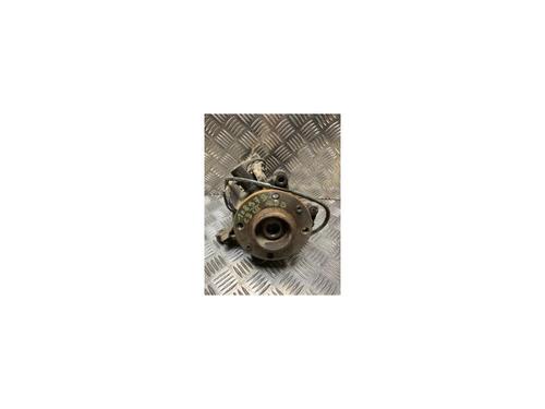 Used Right front steering knuckle CITROËN C3 III (SX) 1.2 PureTech 82 (83 hp) 24019849