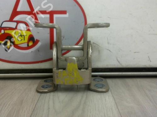 Used Hinge/Door check strap SUZUKI GRAND VITARA II (JT, TE, TD) 1.9 DDiS All-wheel Drive (JT419, TD44, JB419WD, JB419XD,... (129 hp) 13222517