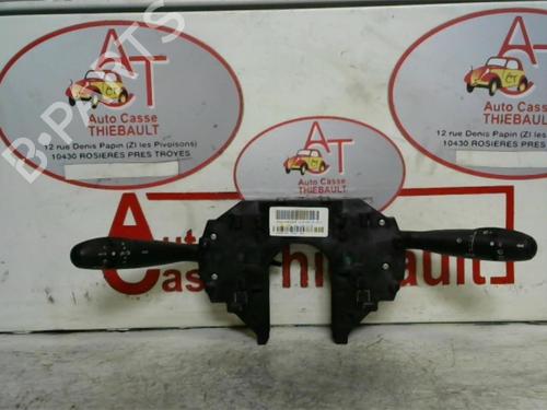 Commodo Essuie Glace / Phare CITROËN C4 I (LC_) 1.6 HDi (109 hp) 30780560