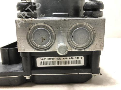 Used ABS pump ABS pump CITROËN C6 (TD_) 2.7 HDi (204 hp) 20613149 20613149