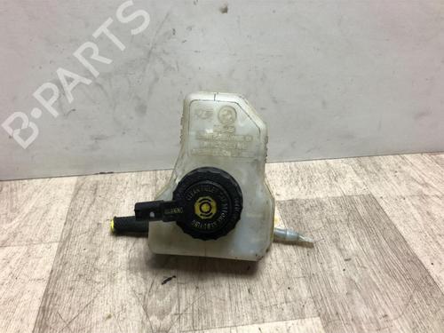 Used Brake master cylinder BMW 1 (E81) 118 d (143 hp) 23873188