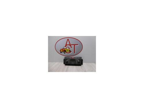 Airco bedieningspaneel LANCIA YPSILON (843_) 1.4 16V (843.AXC11, 843.AXC1B, 843.AXC1A) (95 hp) 13277855