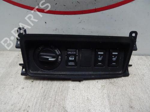 Used Switch NISSAN NAVARA NP300 (D40) 2.5 dCi 4WD (D40TT, D40T, D40M, D40BB) (190 hp) 12987384