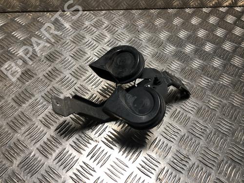 Used Horn RENAULT LAGUNA III (BT0/1) 1.6 16V (BT04, BT0D, BT0U) (110 hp) 31244651