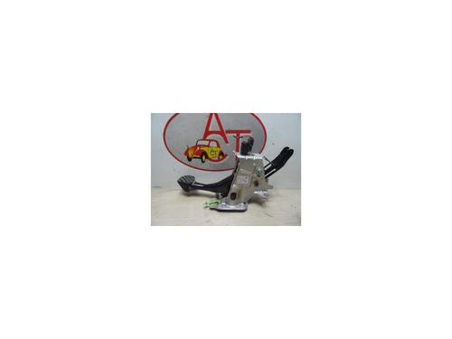 Used Break pedal VW GOLF PLUS V (5M1, 521) 1.9 TDI (105 hp) 28286632