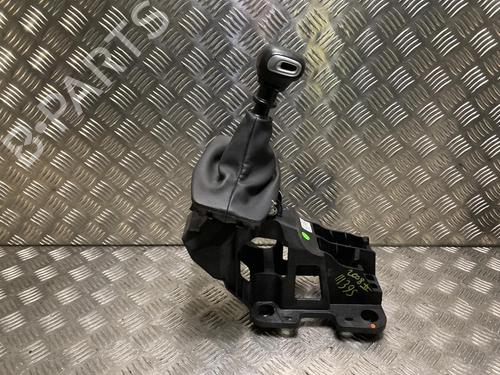 Leva del cambio PEUGEOT 2008 II (UD_, US_, UY_, UJ_, UR_, UC_) 1.5 BlueHDI 100 (102 hp) 31829156