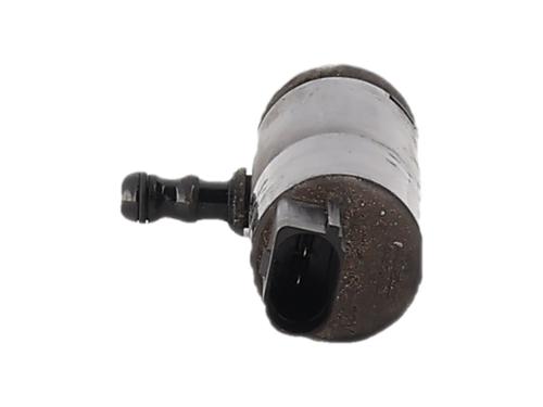 Washer pump BMW 1 Convertible (E88) 123 d | BP39566903E24 - Image 2