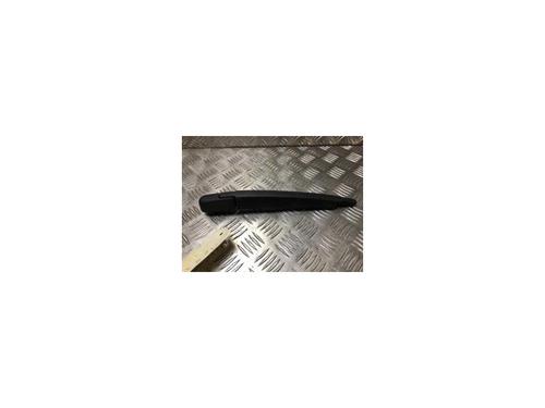 Used Rear windshield wiper arm PEUGEOT 2008 II (UD_, US_, UY_, UJ_, UR_, UC_) 1.5 BlueHDI 100 (102 hp) 23873816