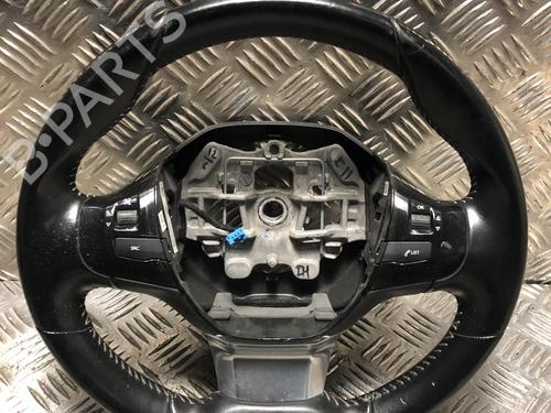 Used Steering wheel Steering wheel PEUGEOT 308 II (LB_, LP_, LW_, LH_, L3_) 1.6 HDi 100 (99 hp) 31021840 31021840