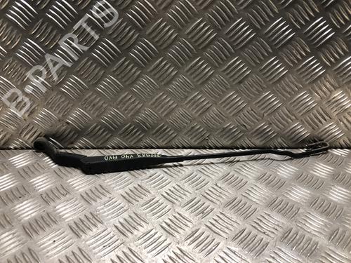 Used Front windshield wiper arm Front windshield wiper arm 38721790 38721790