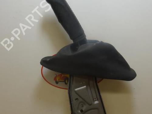 håndbremse RENAULT MEGANE III Hatchback (BZ0/1_, B3_) 1.5 dCi (106 hp) 13221690