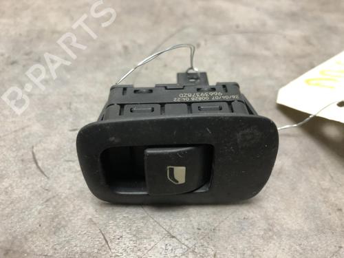 Used Right rear window switch CITROËN C4 Picasso I MPV (UD_) 1.6 HDi (109 hp) 20631238