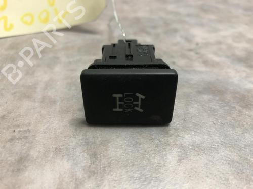 Used Switch TOYOTA URBAN CRUISER (_P1_) 1.4 D-4D 4WD (NLP115_, NLP115R) (90 hp) 20616214