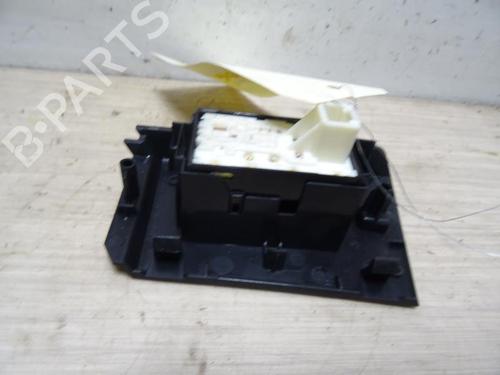 left-rear-window-switch-toyota-auris-estate-_e18_-18-hybrid-zwe186_-zwe186r-zwe186h-8481002140-2013-2014-2015-2016-2017-2018-12971769 main image