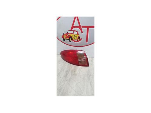 Feu arrière gauche ALFA ROMEO 147 (937_) 1.6 16V T.SPARK ECO (937.AXA1A, 937.BXA1A) (105 hp) 28287462