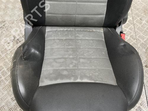 Right front seat FIAT 500 (312_) 1.3 D Multijet (312AXB1A) | BP39954752C16 - Image 3