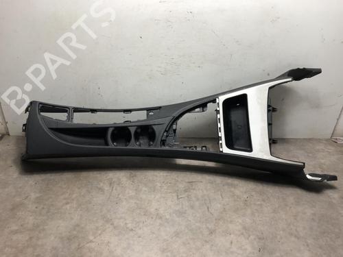 Middenconsole BMW 1 (E87) 120 d (177 hp) 31186228