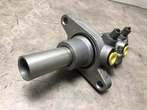 Used Brake master cylinder Brake master cylinder 20634666 20634666