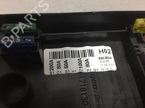 Fuse box VW GOLF V (1K1) 1.9 TDI | BP13267639E1 - Image 4