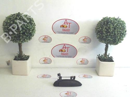 front-right-exterior-door-handle-renault-clio-ii-bb_-cb_-19-d-bcb0e-bb0j-7700433076-1998-1999-2000-2001-2002-2003-2004-2005-2006-2007-2008-2009-2010-2011-2012-2013-2014-2015-2016-13272768 main image