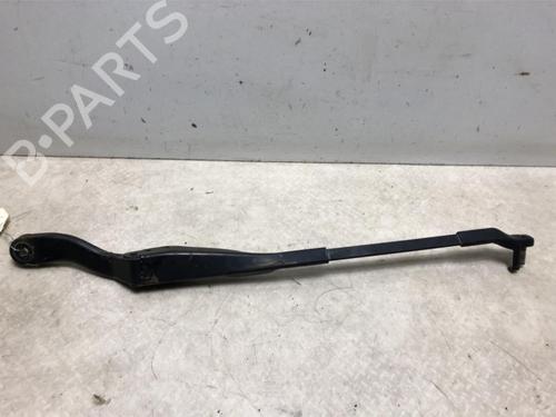 Used Front windshield wiper arm MERCEDES-BENZ E-CLASS (W211) E 220 CDI (211.006) (136 hp) 20615351