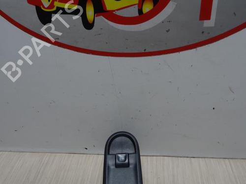 Used Right front window switch DACIA DUSTER (HS_) 1.5 dCi (109 hp) 13225520