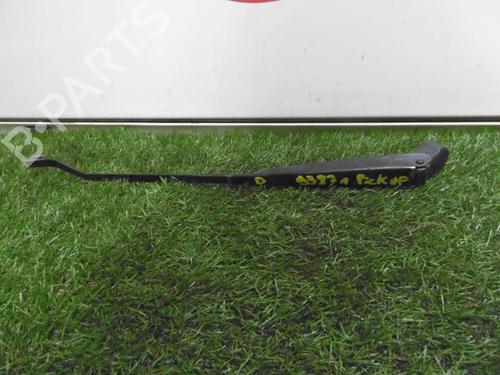 Used Front windshield wiper arm Front windshield wiper arm NISSAN PICK UP (D21) 2.5 D (83 hp) 39903832 39903832