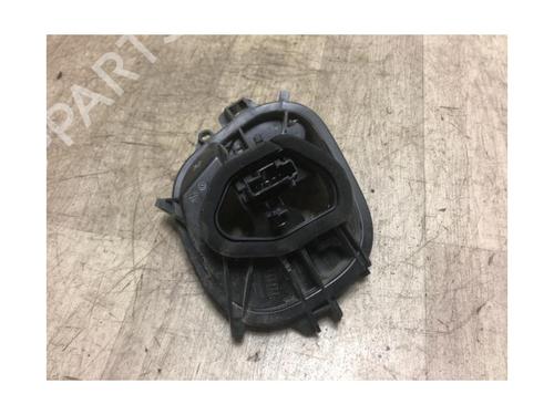 Licence plate light PEUGEOT 208 I (CA_, CC_) 1.5 BlueHDI 100 | BP24335828I40 