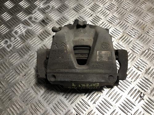Used Right front brake caliper Right front brake caliper PEUGEOT EXPERT Van (V_) 2.0 BlueHDi 180 (177 hp) 33018240 33018240