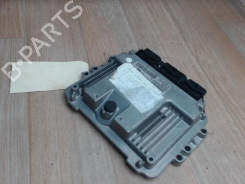 Used Engine control unit (ECU) PEUGEOT 308 I (4A_, 4C_) 1.6 HDi (90 hp) 31195557