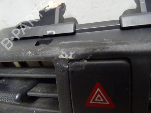 Difusor / Saída de ar SUZUKI SPLASH (EX) 1.0 (A5B310) (68 hp) 13128932