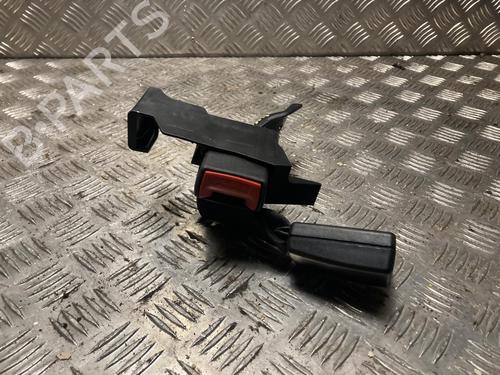 Used Seat buckle RENAULT CLIO III (BR0/1, CR0/1) 1.5 dCi (75 hp) 31022066