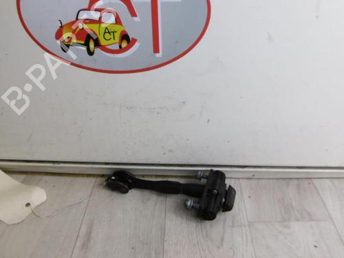 Used Hinge/Door check strap FORD FIESTA VI (CB1, CCN) 1.4 TDCi (70 hp) 13128242