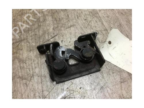 Hood lock BMW 1 (E87) 120 d | BP23035711C133 