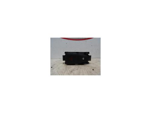 Advarselsbryter DACIA DOKKER Express Box Body/MPV 1.2 TCe 115 (FEM0) (114 hp) 13228846