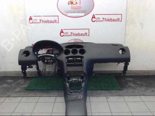 Used Dashboard PEUGEOT 308 SW I (4E_, 4H_) 1.6 HDi (109 hp) 13264266
