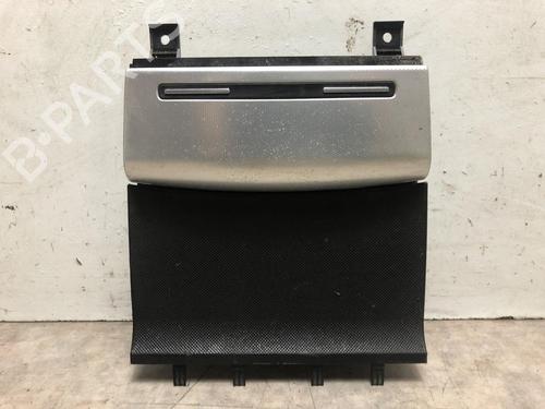 Aschenbecher für AUDI A3 (8P1) 2.0 TDI 16V quattro (140 hp) 31185725