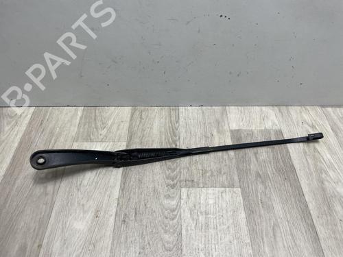 Used Front windshield wiper arm DACIA DUSTER (HS_) 1.5 dCi (86 hp) 13374973