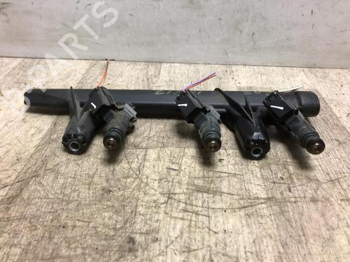 Injection rail PEUGEOT 208 I (CA_, CC_) 1.2 VTI 82 | BP28334702M98