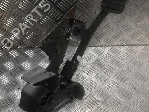 Bremsepedal RENAULT CAPTUR I (J5_, H5_) 1.5 dCi 90 (J5N4, J5M5, J5MW, J5M6, J5AL, J5AJ) (90 hp) 31199880