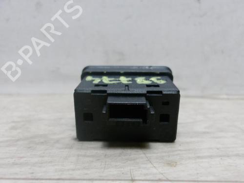 Used Right rear window switch BMW 5 (E39) 530 i (231 hp) 12973911